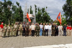 В Енотаевке прошел митинг в честь ветеранов боевых действий