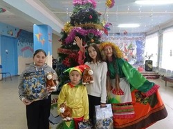  Енотаевские дети участников СВО получили новогодние сюрпризы