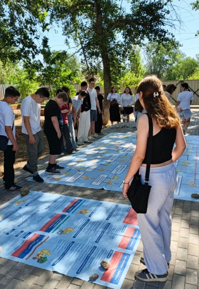 В Енотаевском округе прошла Всероссийская ярмарка трудоустройства
