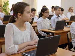 В 64 школах Астраханской области обновлена материально-техническая база
