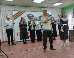 Енотаевские артисты продолжают выездные выступления в селах района