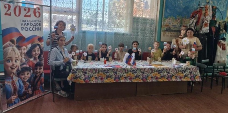 В Енотаевском округе стартовал цикл мероприятий ко Дню России