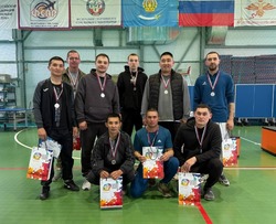 Енотаевские футболисты завоевали серебро в открытом турнире