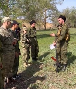 В селе Енотаевка прошли военно-полевые сборы казачьей молодёжи