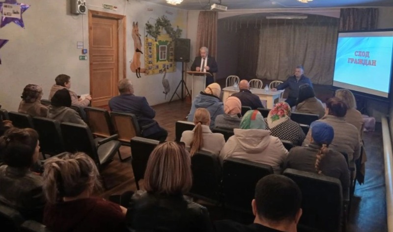 В Енотаевском округе продолжаются собрания граждан